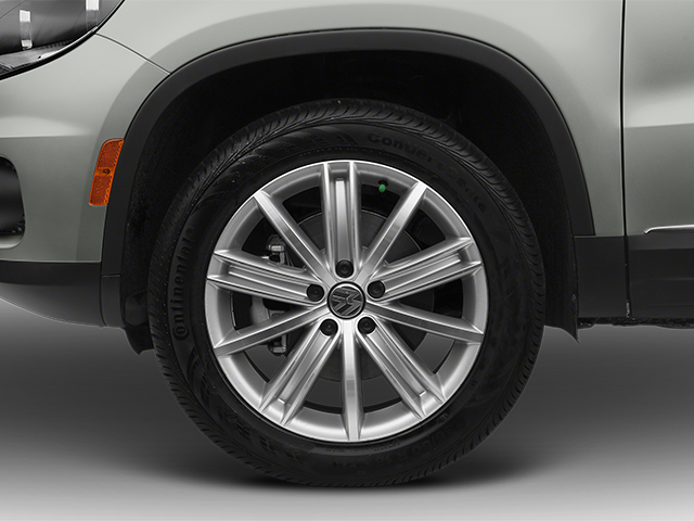 2013 Volkswagen Tiguan S 4Motion