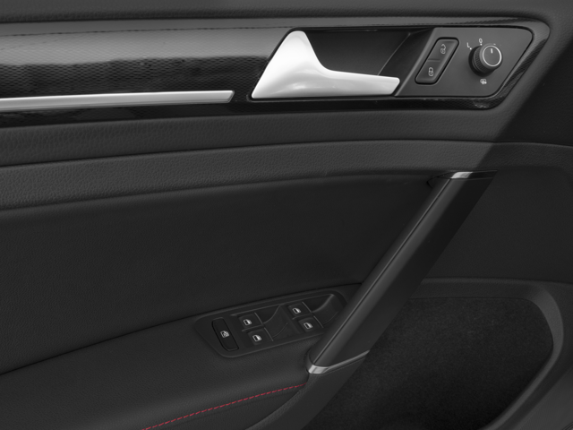 2016 Volkswagen Golf GTI w/Performance Package