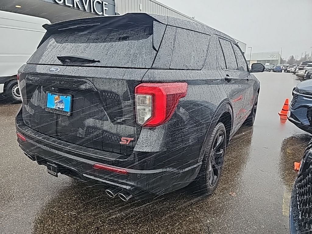 2022 Ford Explorer ST