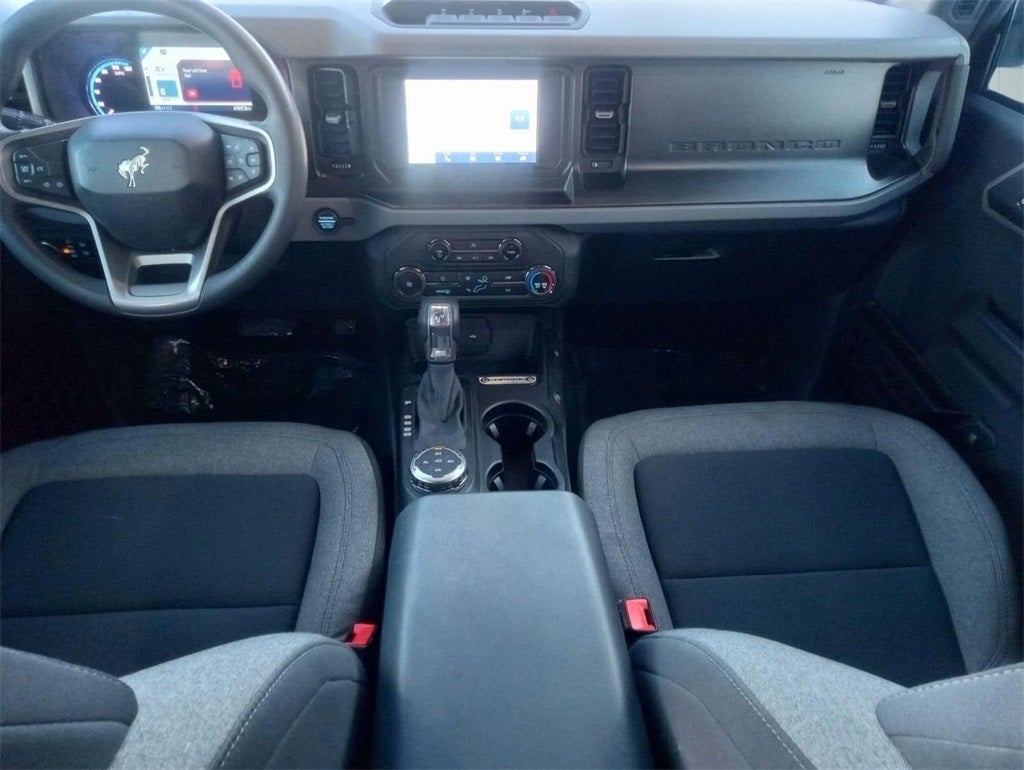 2021 Ford Bronco Base