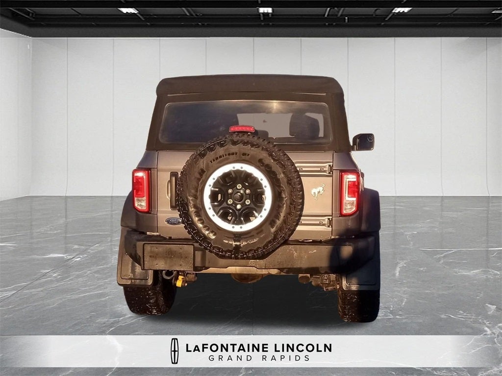 2021 Ford Bronco Base