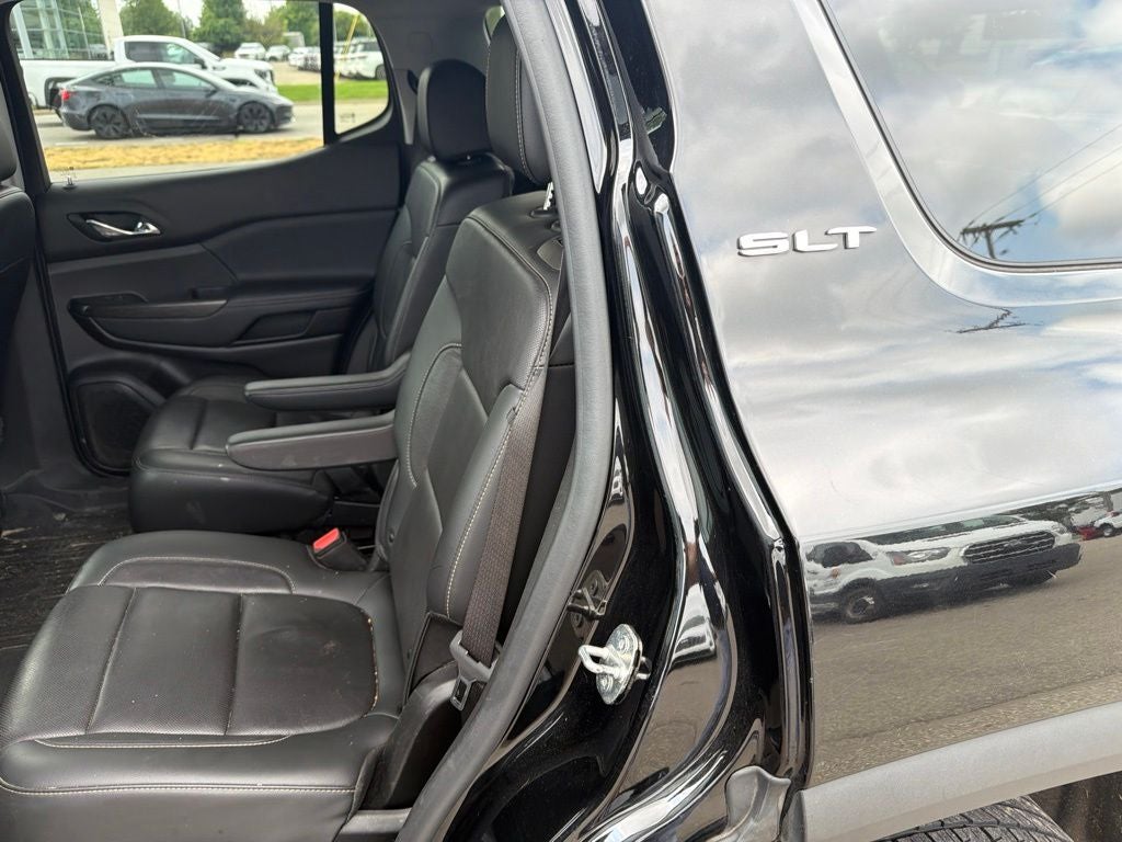 2020 GMC Acadia SLT