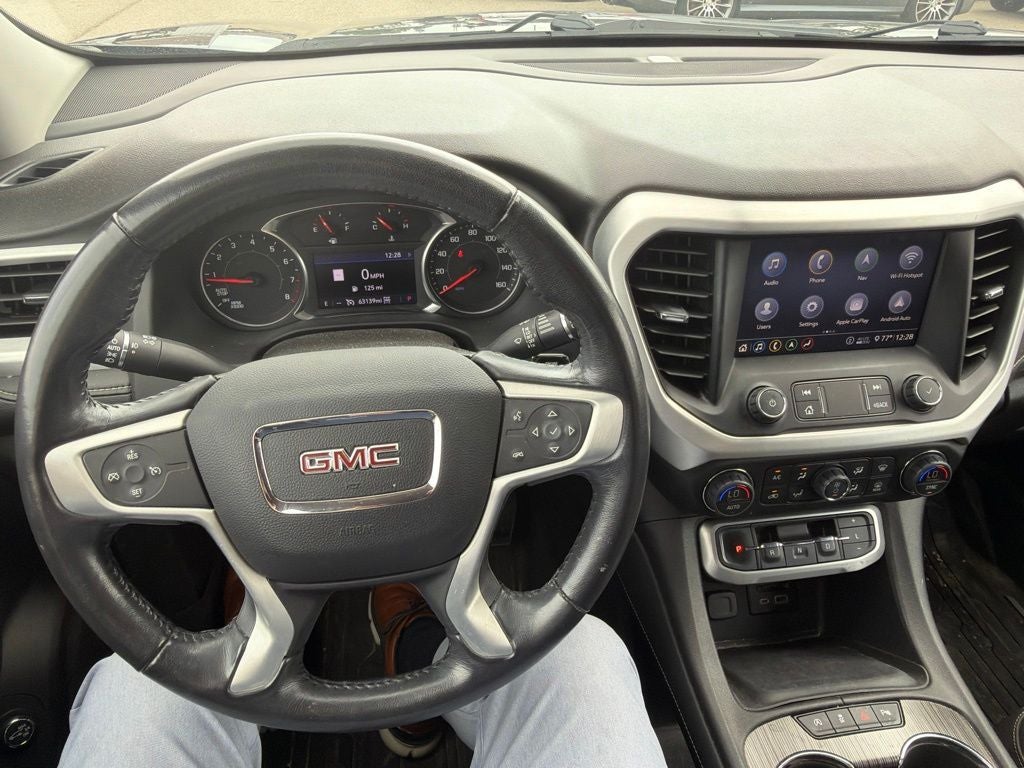 2020 GMC Acadia SLT