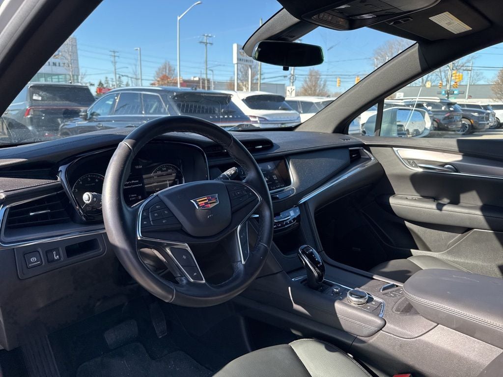 2020 Cadillac XT5 Luxury