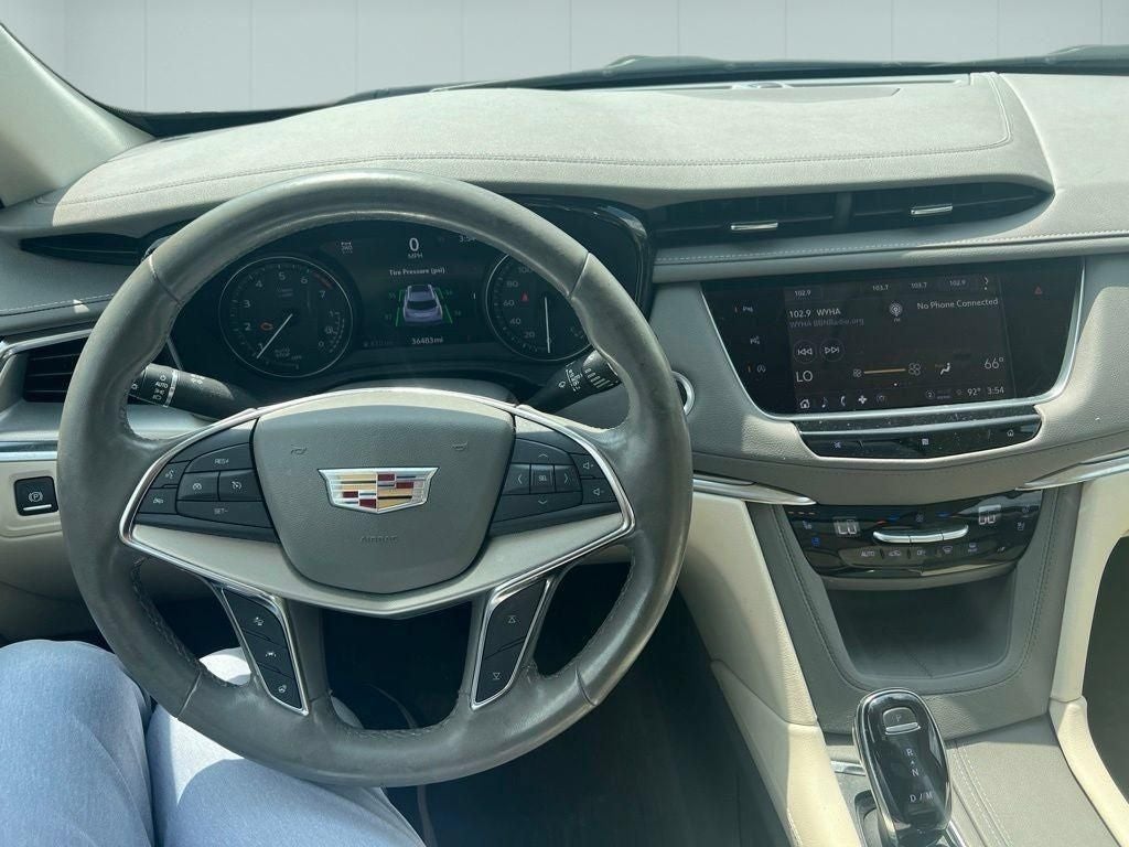 2021 Cadillac XT5 Premium Luxury
