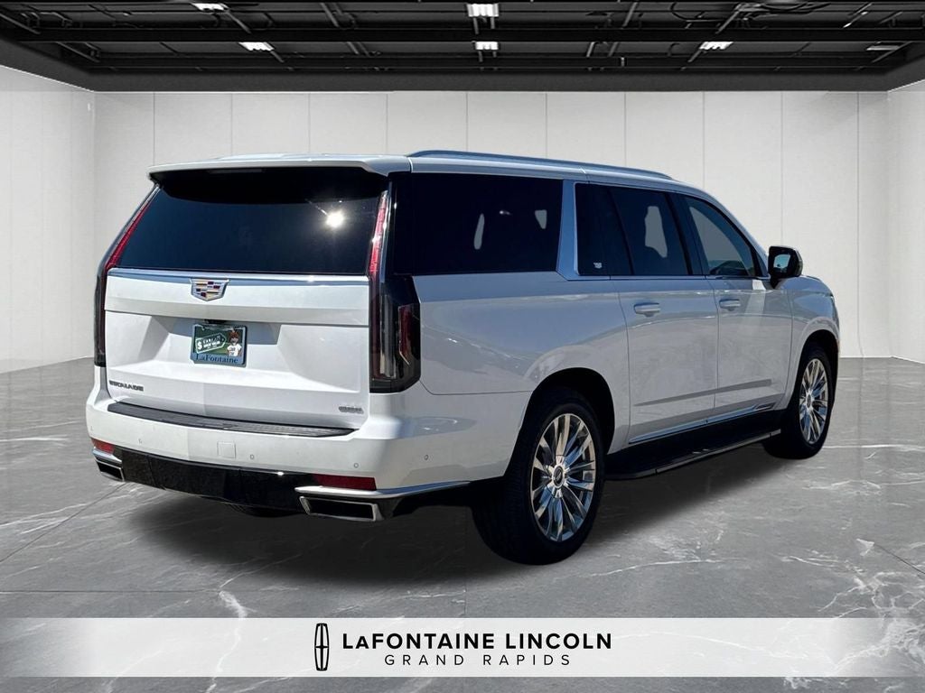 2021 Cadillac Escalade ESV Premium