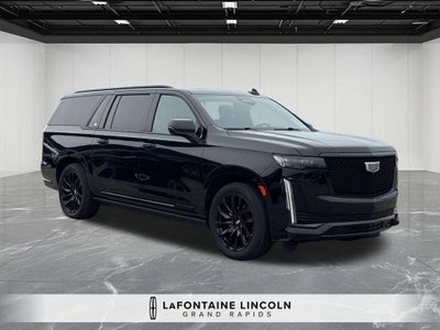 2022 Cadillac Escalade ESV Sport Platinum