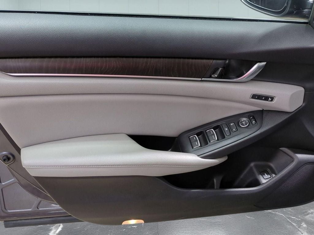 2020 Honda Accord Touring 2.0T