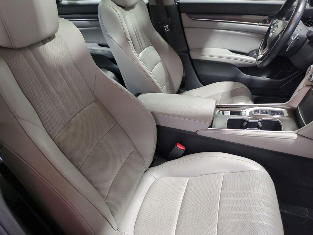 2020 Honda Accord Touring 2.0T