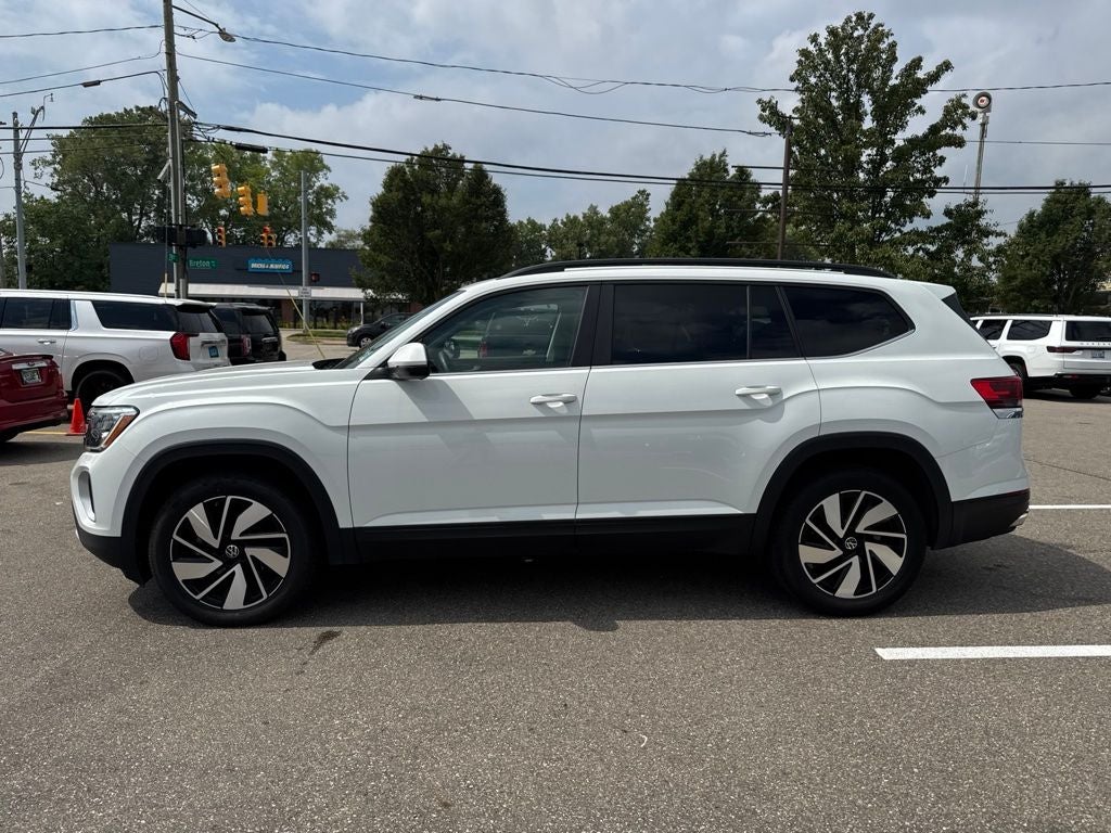 2025 Volkswagen Atlas 2.0T SE w/Technology
