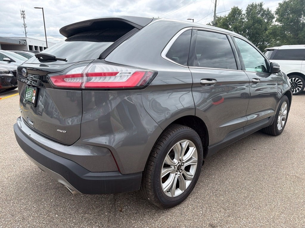2023 Ford Edge Titanium