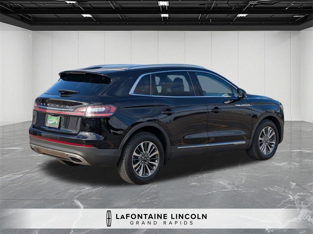2023 Lincoln Nautilus Standard