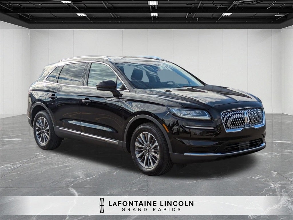 2023 Lincoln Nautilus Standard