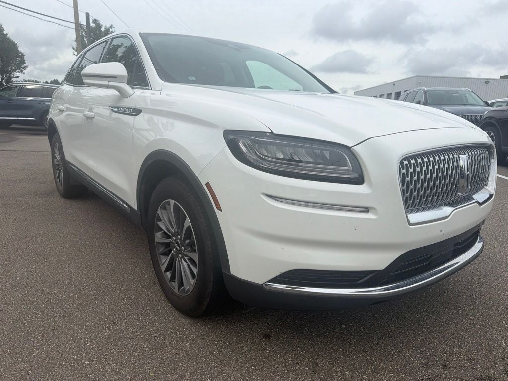 2023 Lincoln Nautilus Standard