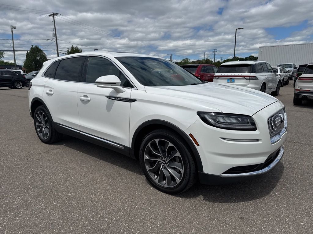 2023 Lincoln Nautilus Reserve