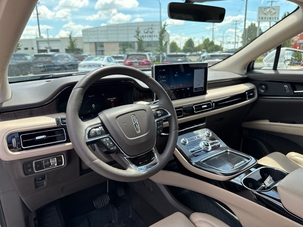 2023 Lincoln Nautilus Reserve