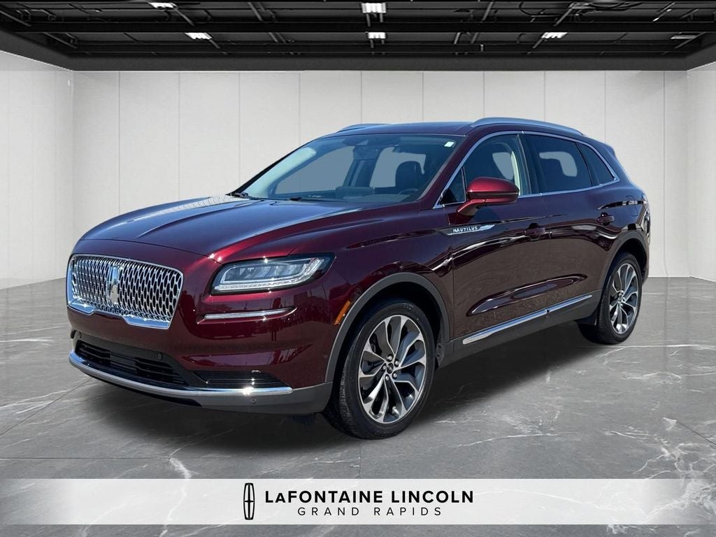 2023 Lincoln Nautilus Reserve AWD's photo