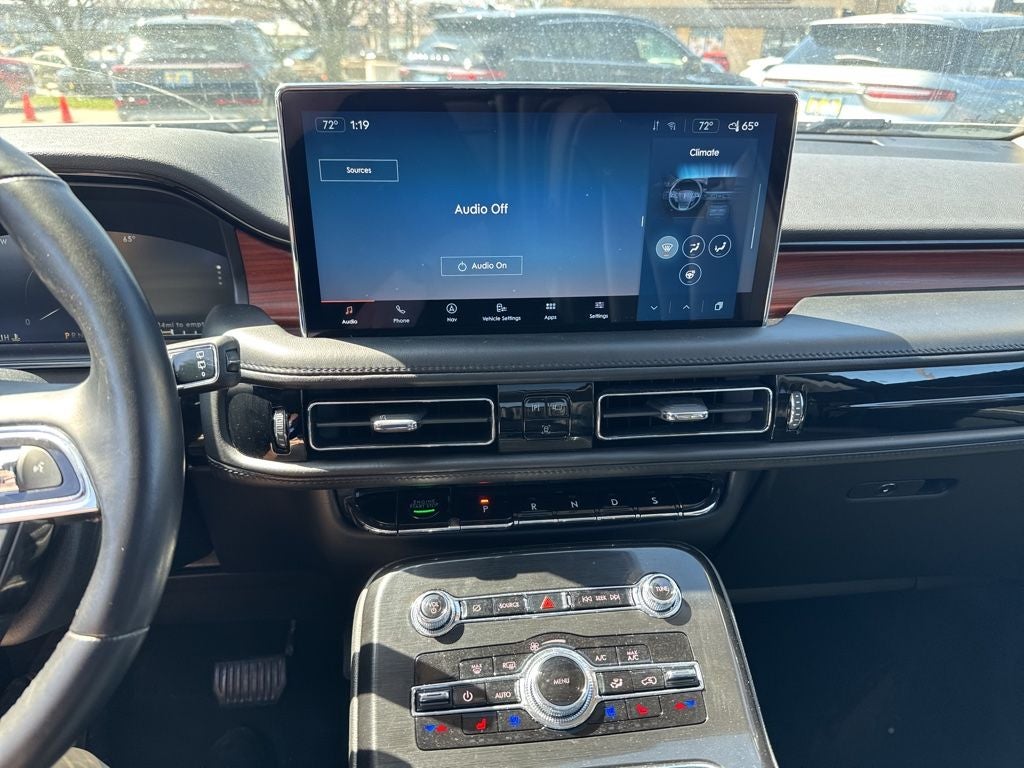 2022 Lincoln Nautilus Reserve