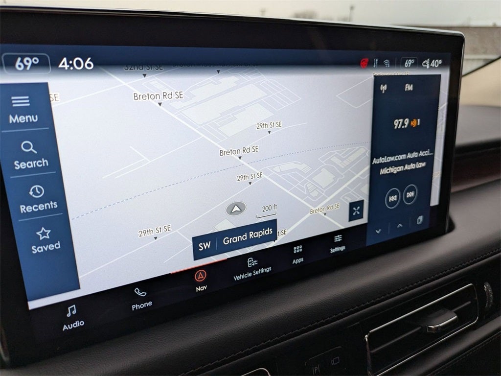 2022 Lincoln Nautilus Reserve