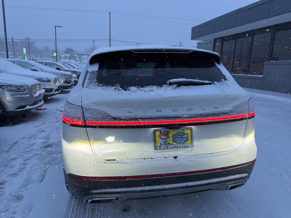 2022 Lincoln Nautilus Reserve