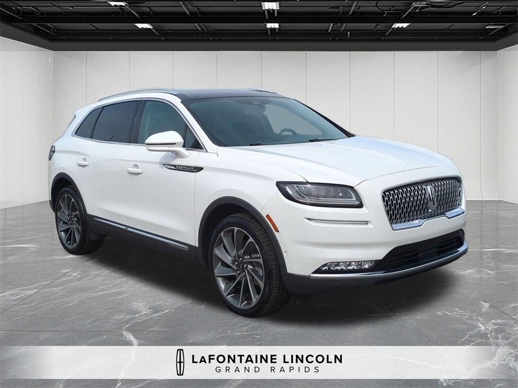 2022 Lincoln Nautilus Reserve