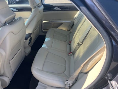 2013 Lincoln MKZ Base