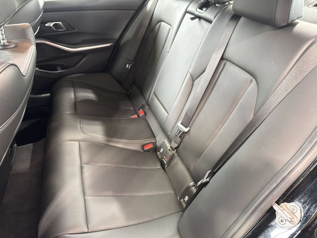 2025 BMW 3 Series 330i xDrive