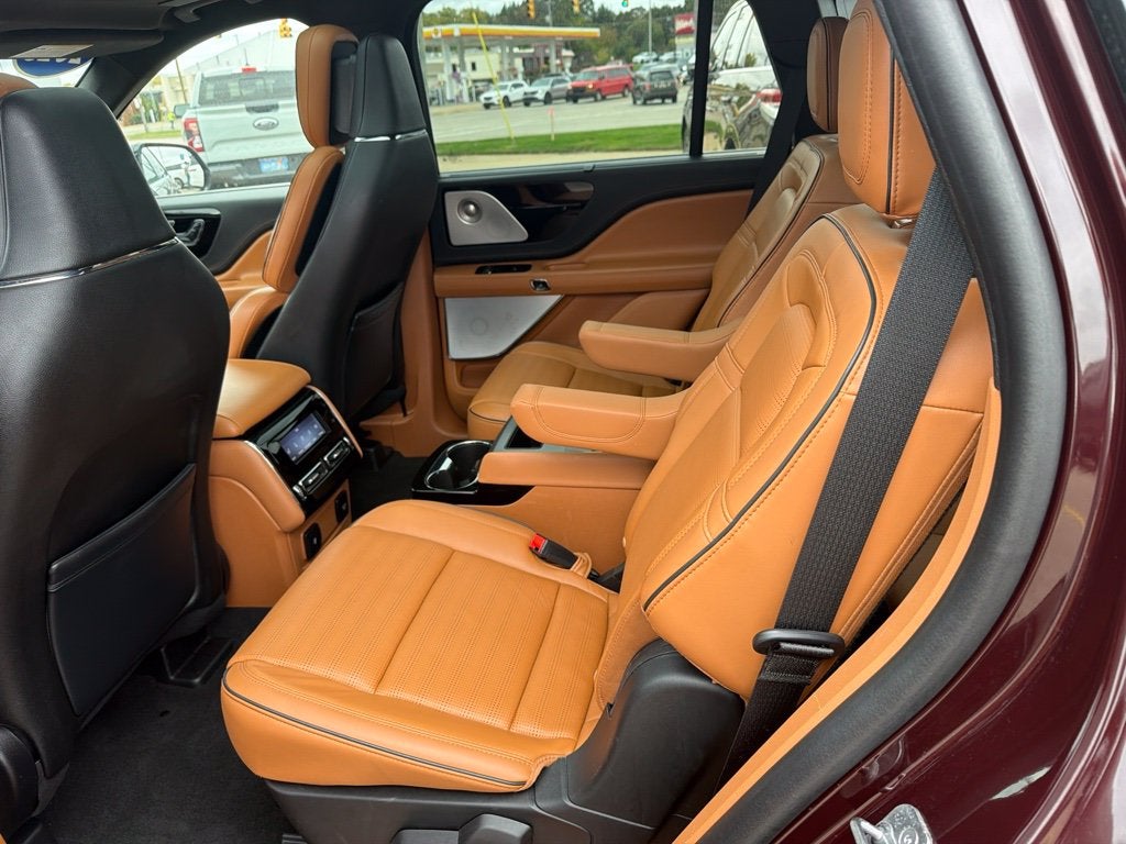 2023 Lincoln Aviator Black Label Premium