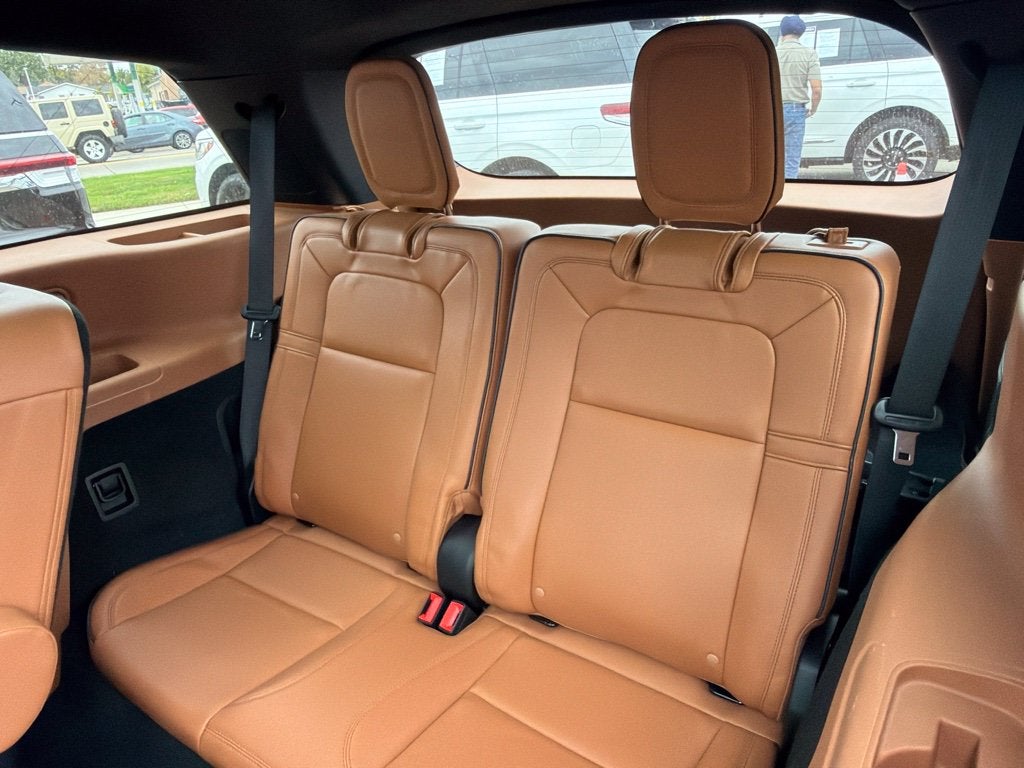 2023 Lincoln Aviator Black Label Premium