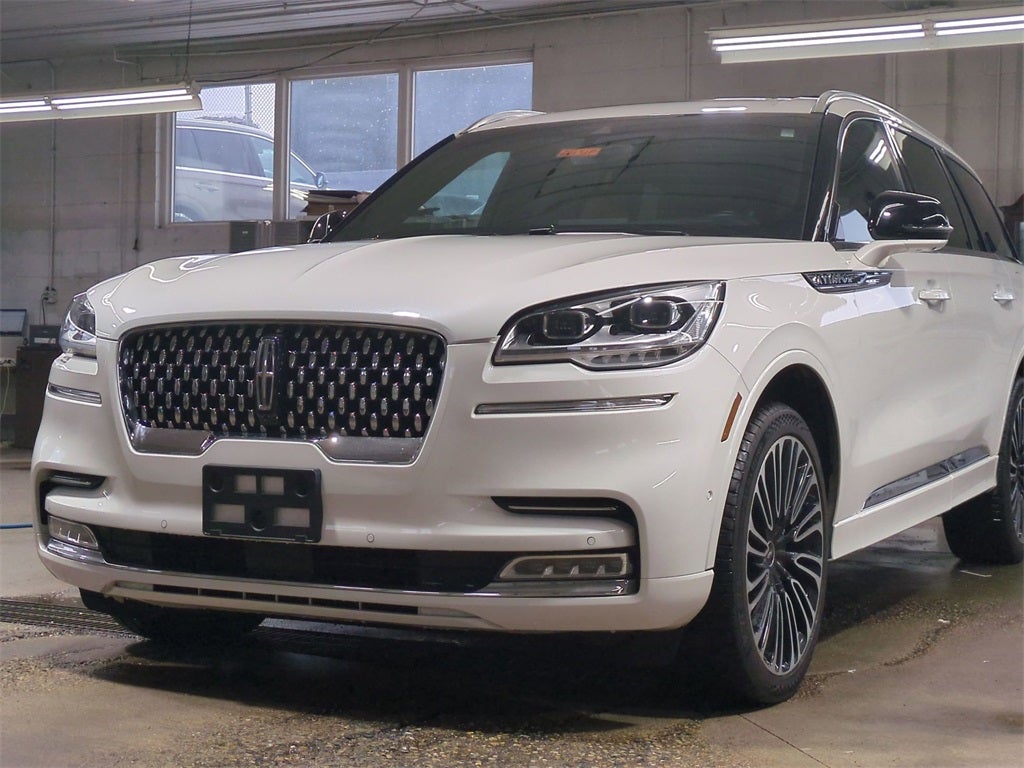 2023 Lincoln Aviator Black Label