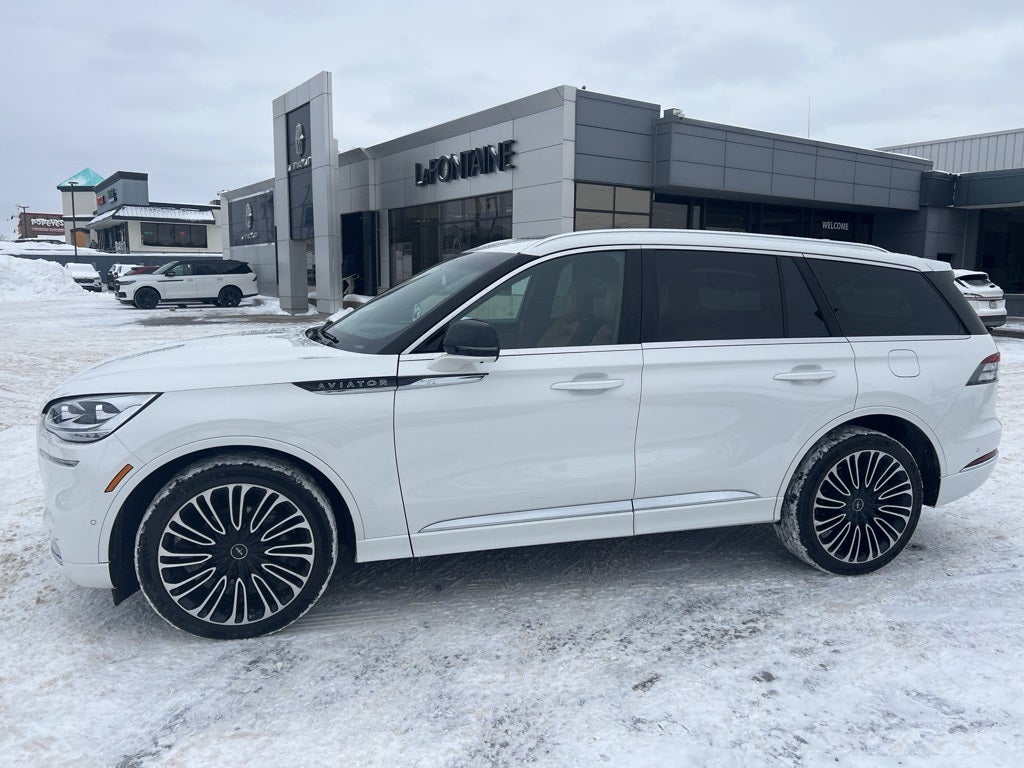 2023 Lincoln Aviator Black Label