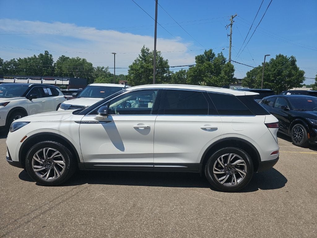 2024 Lincoln Corsair Premiere