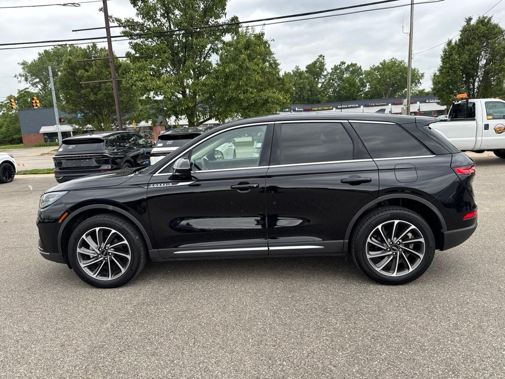 2023 Lincoln Corsair Standard