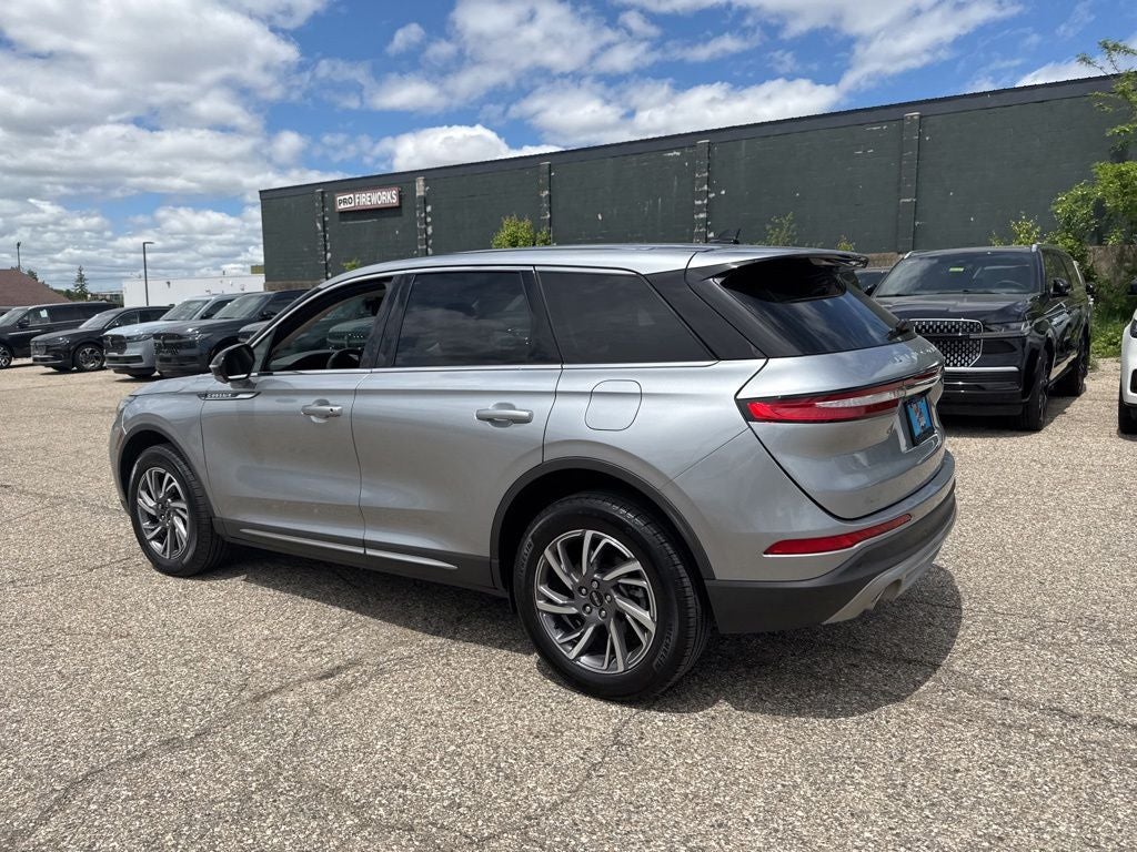 2023 Lincoln Corsair Standard