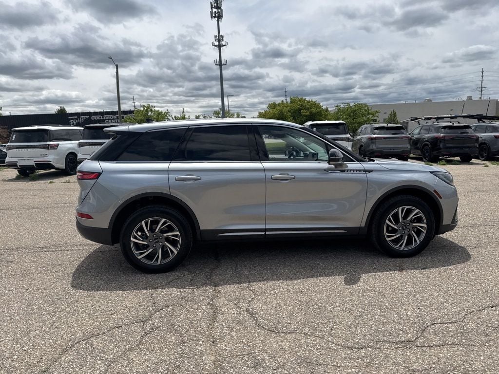 2023 Lincoln Corsair Standard
