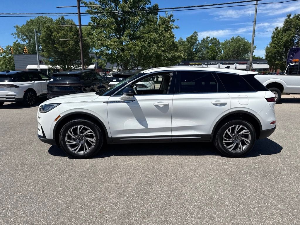 2023 Lincoln Corsair Standard