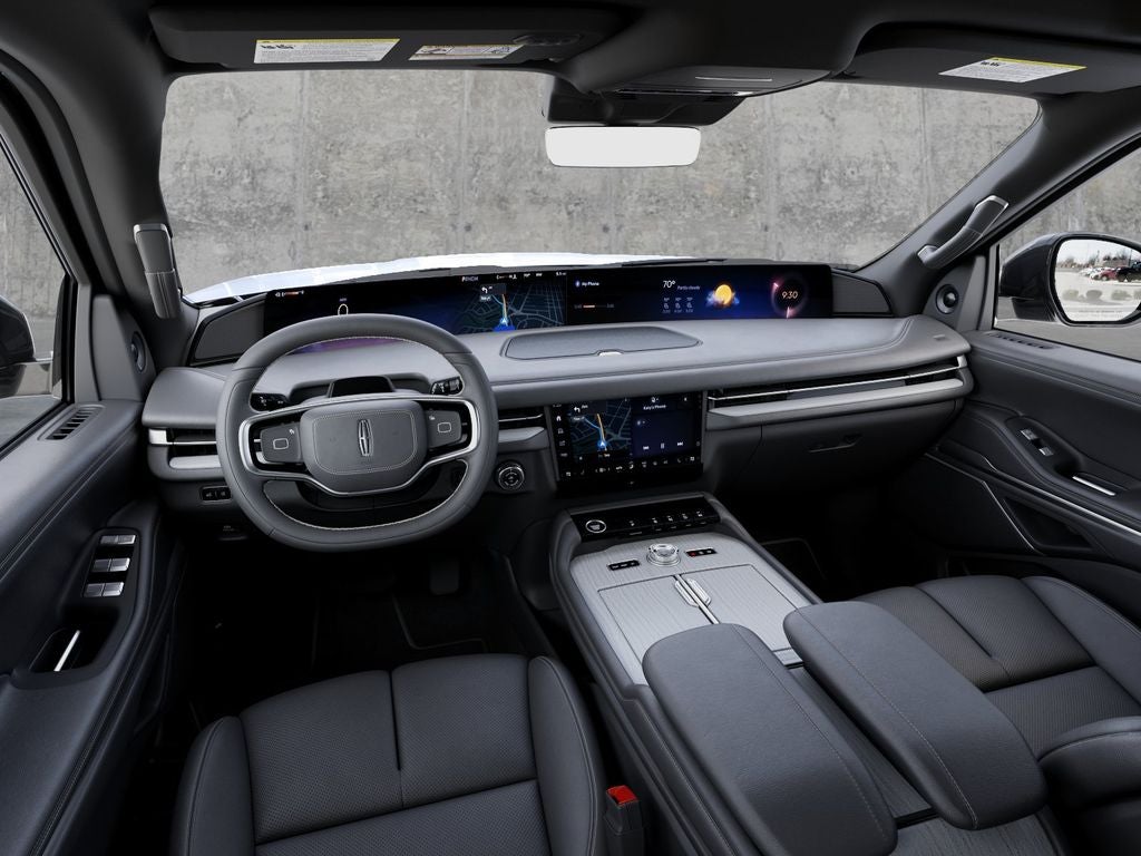 2027 Lincoln Navigator Reserve InTransit