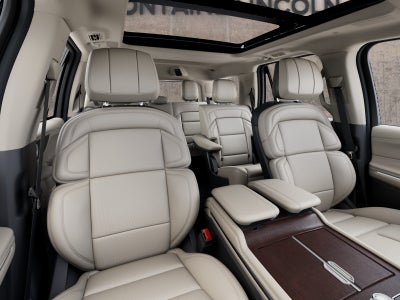 2027 Lincoln Navigator Reserve InTransit