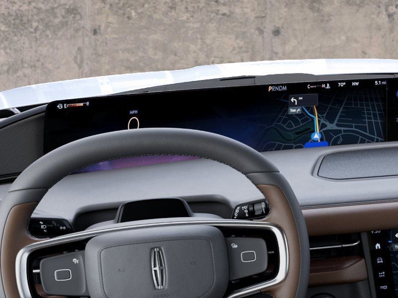 2027 Lincoln Navigator Reserve InTransit