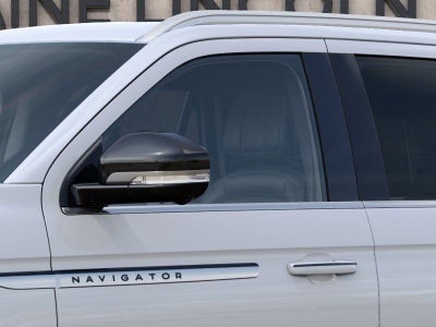 2027 Lincoln Navigator Reserve InTransit