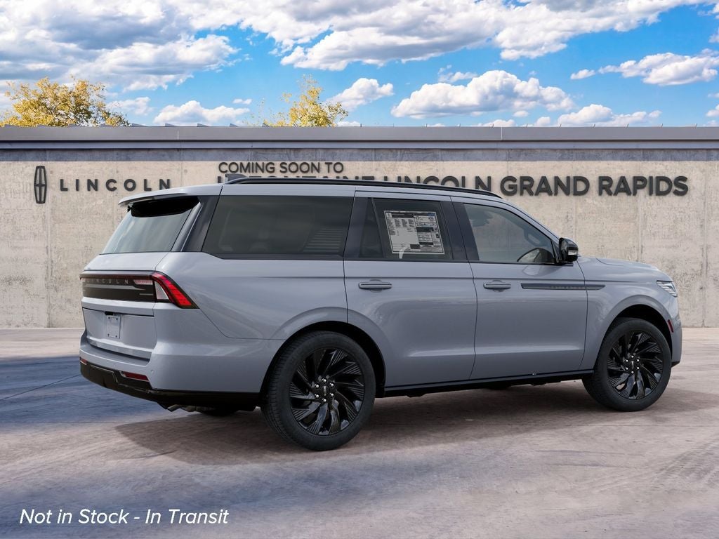 2027 Lincoln Navigator Reserve InTransit