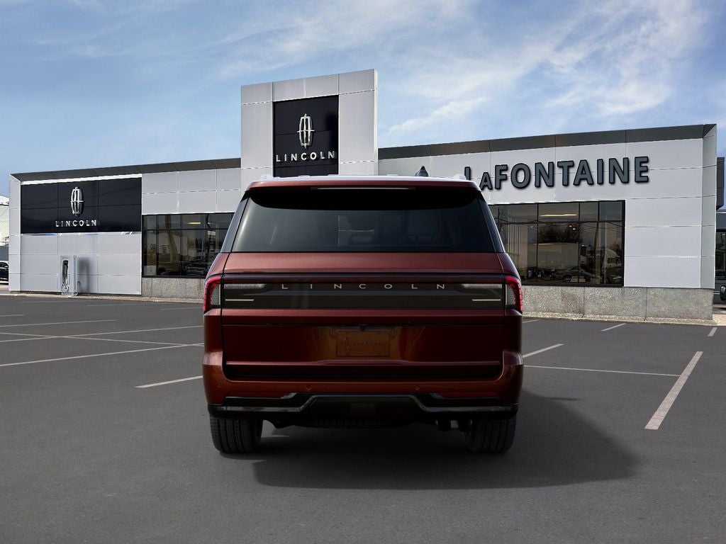 2027 Lincoln Navigator Reserve