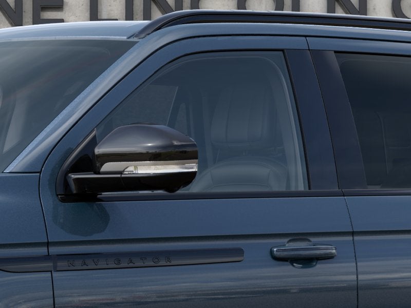 2027 Lincoln Navigator Reserve InTransit