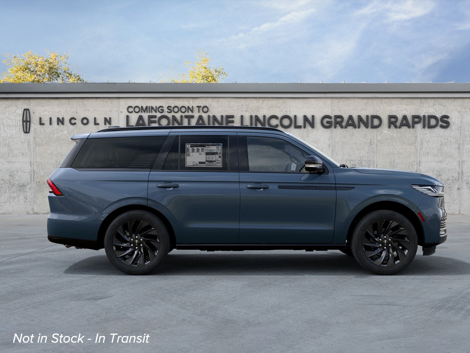 2027 Lincoln Navigator Reserve InTransit
