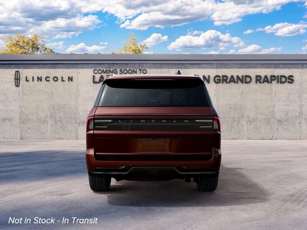 2027 Lincoln Navigator Reserve InTransit
