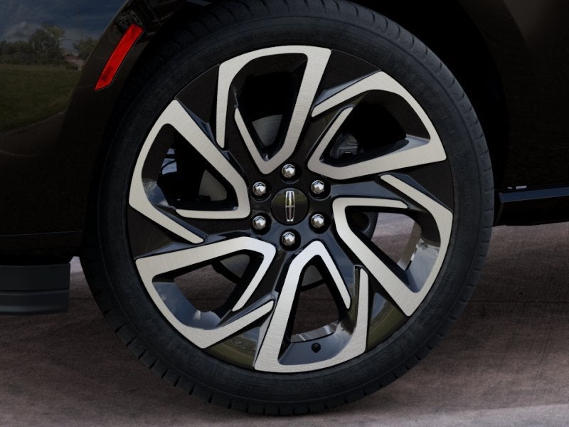 2027 Lincoln Navigator Reserve InTransit