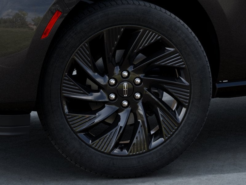 2027 Lincoln Navigator Reserve InTransit