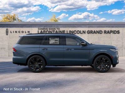 2027 Lincoln Navigator Reserve