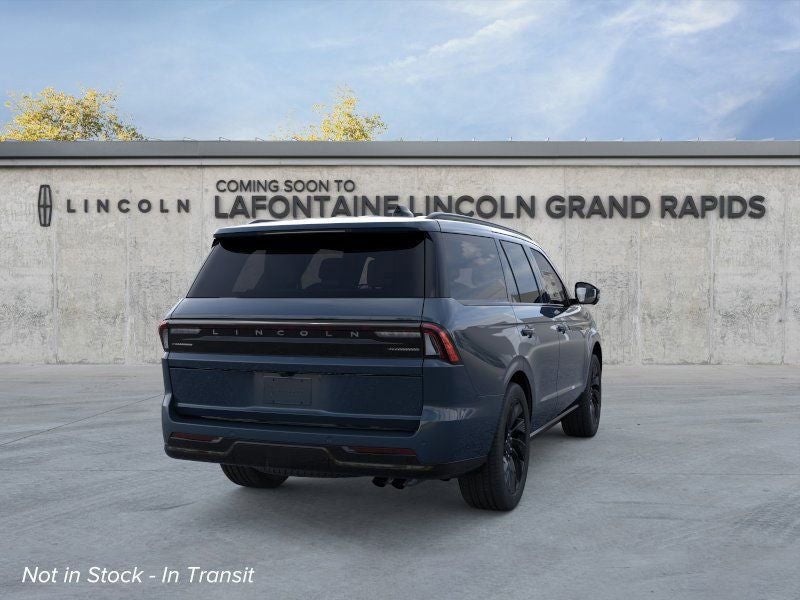 2026 Lincoln Navigator Reserve InTransit