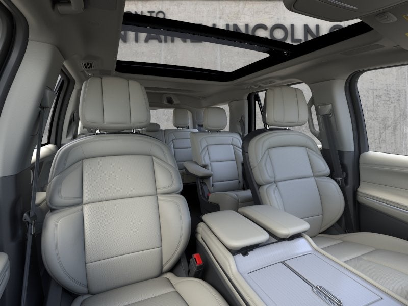 2026 Lincoln Navigator Reserve InTransit